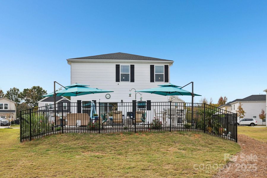 Community amenities in Monterey Park, York (Image 35). Community amenities in Monterey Park, York (Image 35).