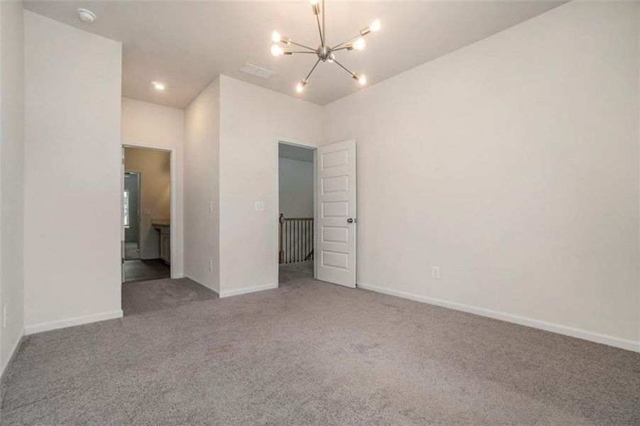 Spacious, unfurnished interior of a new home in , Cartersville (Image 25).