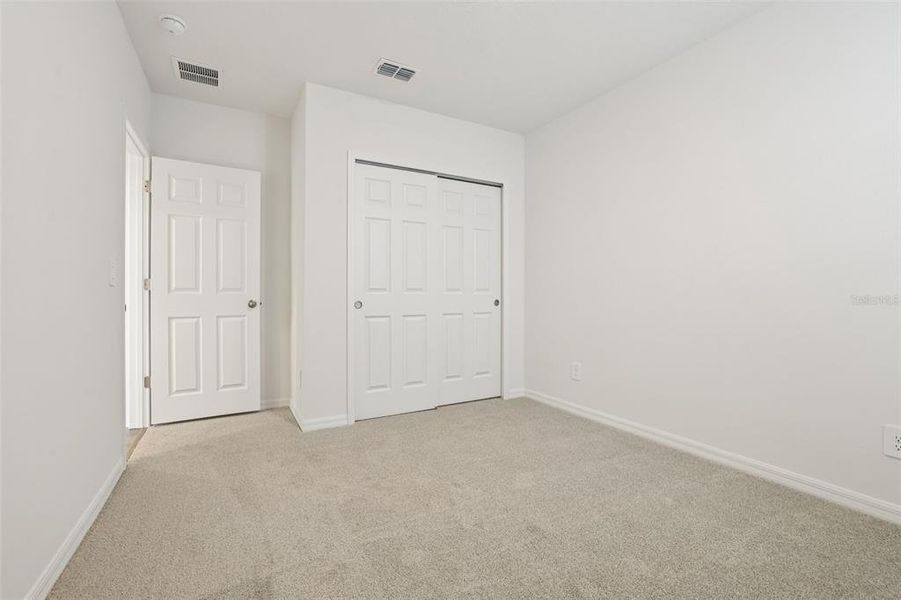 Spacious, unfurnished interior of a new home in The Meadow at Crossprairie, St. Cloud (Image 25).