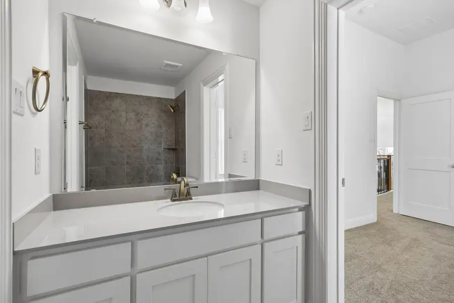 Furnished interior view inside a new home in Edgewater, Fate (Image 12).