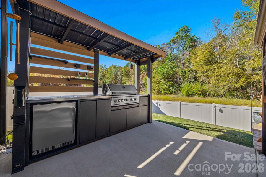 Exterior details and patio area of a home in , York (Image 26).