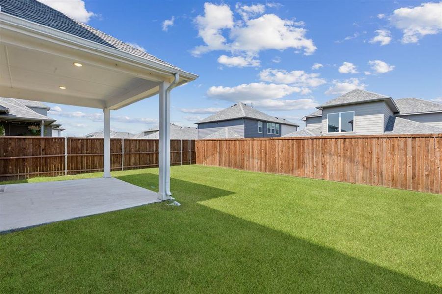 Exterior details and patio area of a home in Venetian, Weston (Image 3).