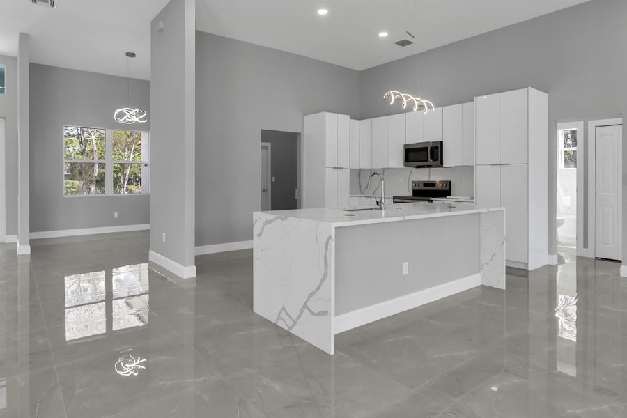 15174 69th Ct N. Loxahatchee 33470 -