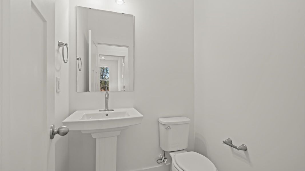 Furnished interior view inside a new home in Pelham Crossing, Greenville (Image 15).