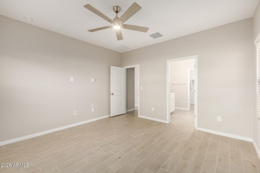 15 Straight Arrow 15 Straight Arrow