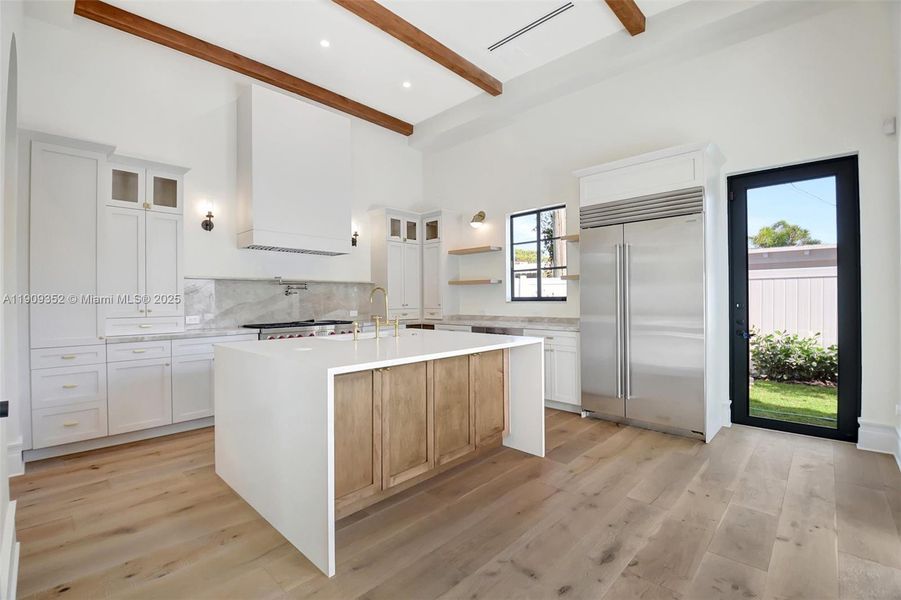 Furnished interior view inside a new home in , West Palm Beach (Image 7).