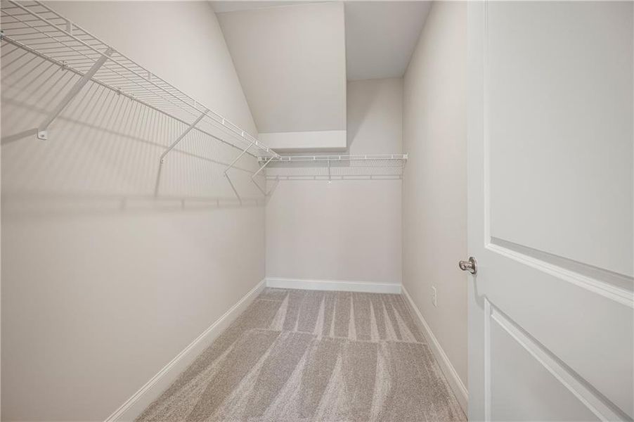 Spacious, unfurnished interior of a new home in , Cartersville (Image 16).