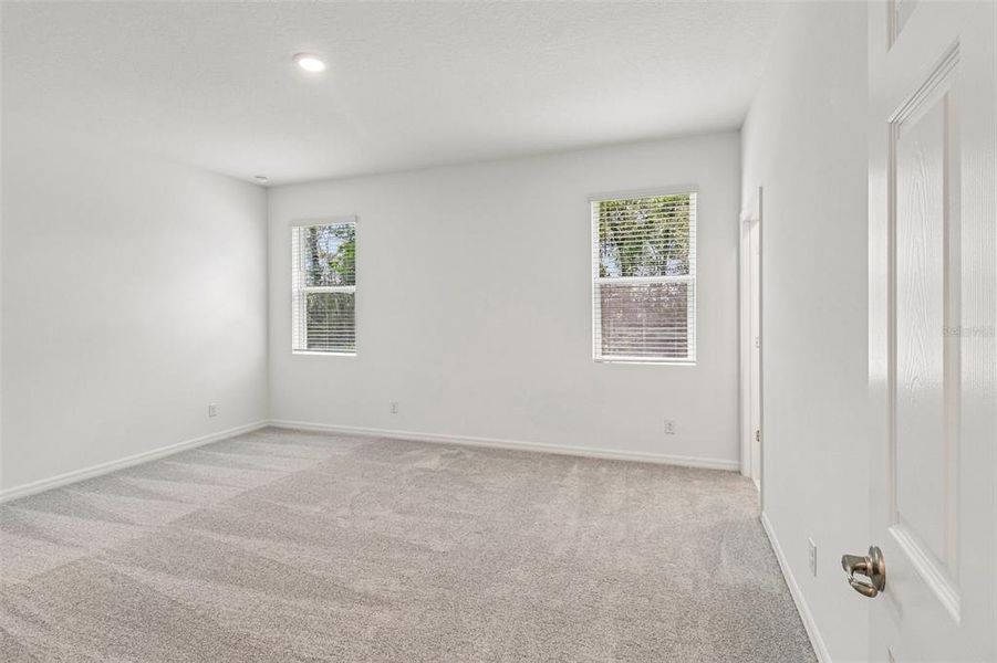 Spacious, unfurnished interior of a new home in Trinity Gardens, Deland (Image 20). Spacious, unfurnished interior of a new home in Trinity Gardens, Deland (Image 20).