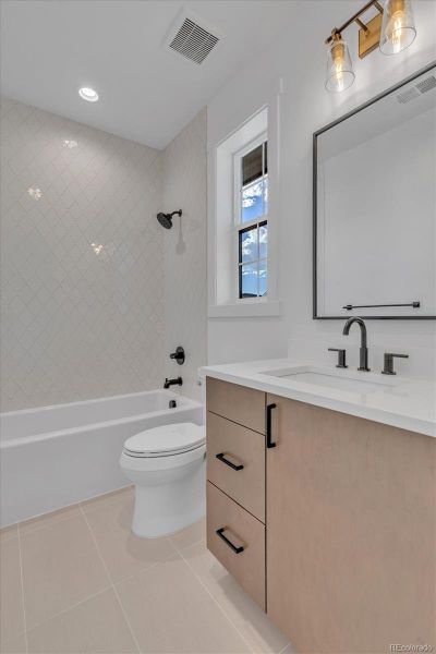 Furnished interior view inside a new home in , Louisville (Image 40).