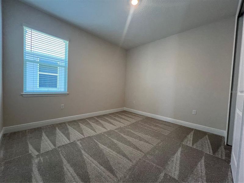 Spacious, unfurnished interior of a new home in Hills of Minneola, Minneola (Image 15).