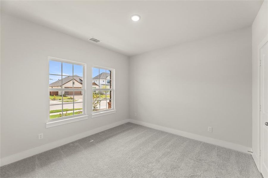 04. 1817 Jasmin June - Bed 2