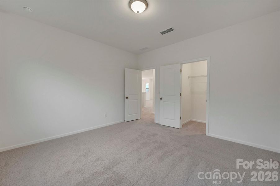 Secondary bedroom