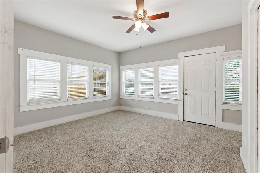 Spacious, unfurnished interior of a new home in , Cleburne (Image 13).