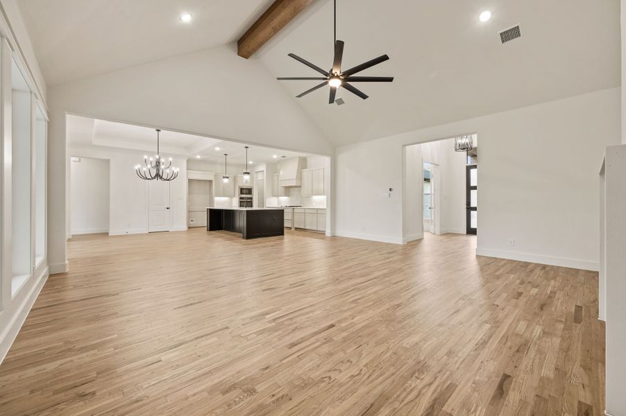 Spacious, unfurnished interior of a new home in Highland Oaks, Boyd (Image 26). Spacious, unfurnished interior of a new home in Highland Oaks, Boyd (Image 26).