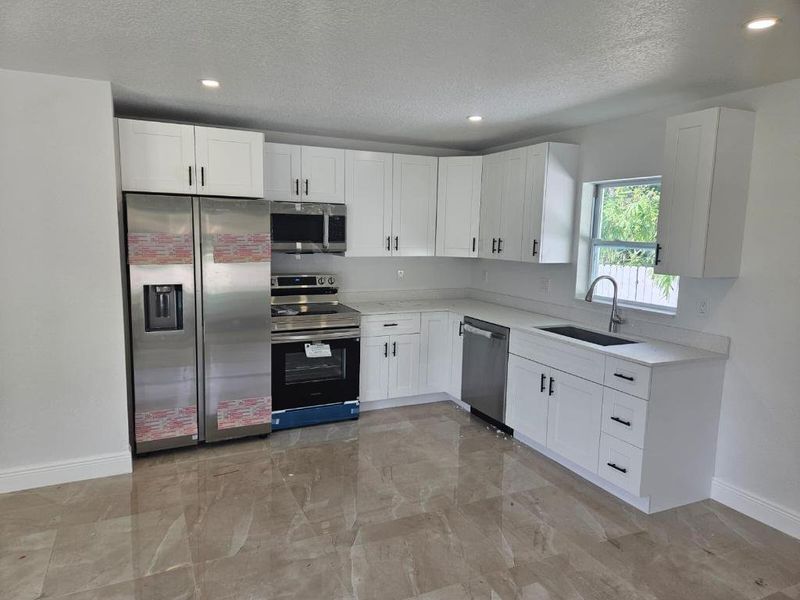 PHOTO-2025-10-02-15-22-44