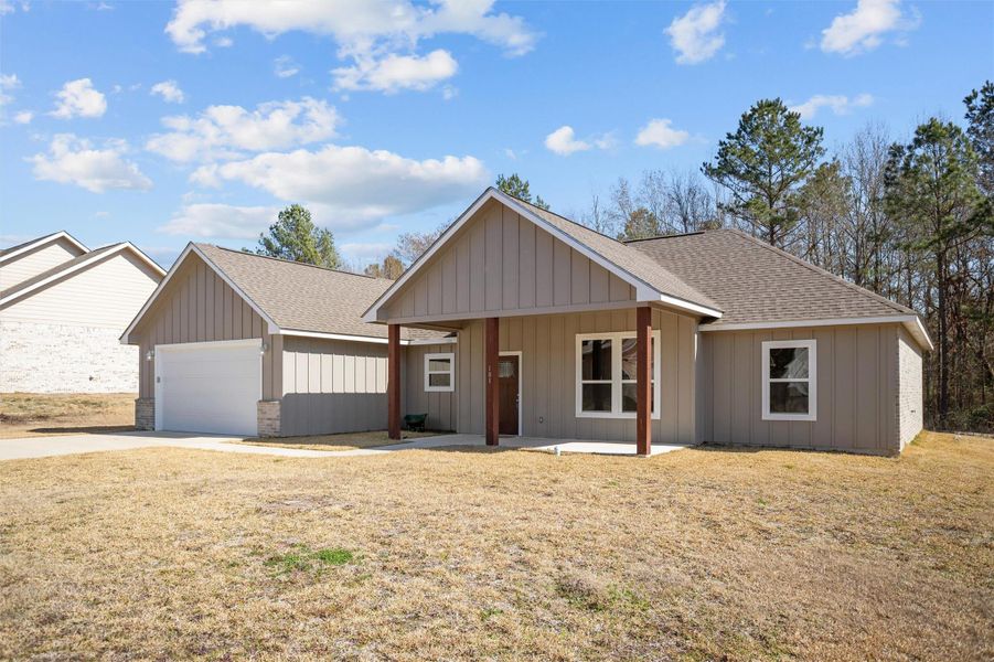 Front exterior of a new home in , Lufkin, TX, highlighting curb appeal (Image 2). Front exterior of a new home in , Lufkin, TX, highlighting curb appeal (Image 2).