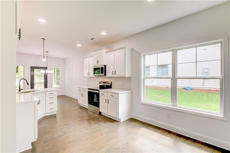 Furnished interior view inside a new home in , Villa Rica (Image 12).