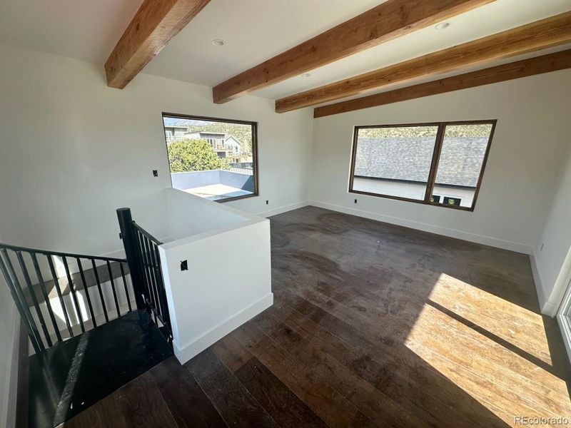 Image 12 of a home in .