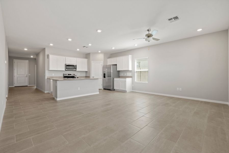 4br New Home in Maricopa, AZ. - Slide 21 4br New Home in Maricopa, AZ. - Slide 21