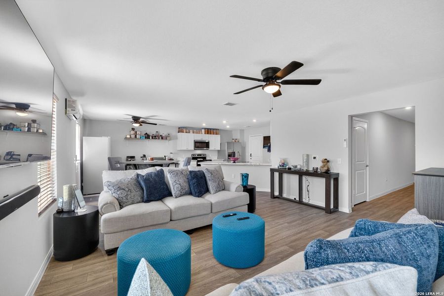Furnished interior view inside a new home in Mission Del Lago, San Antonio (Image 27).