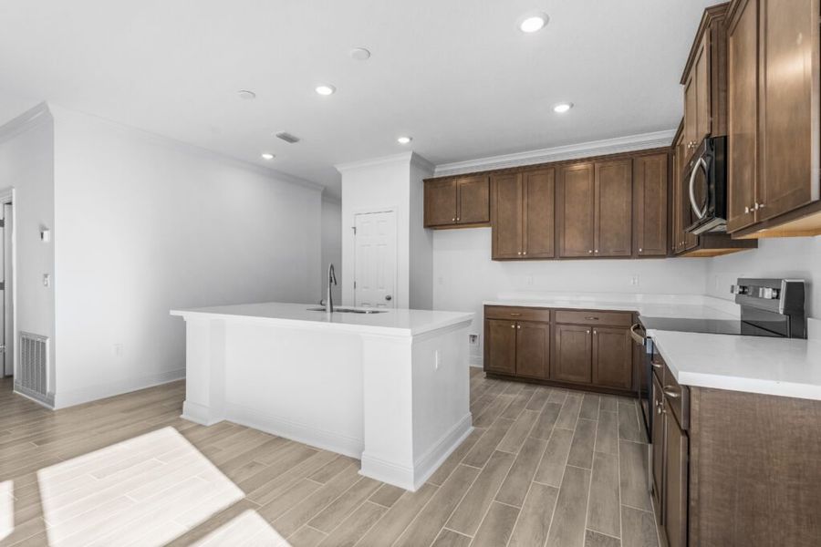 Furnished interior view inside a new home in Lake Merial, Panama City (Image 3). Furnished interior view inside a new home in Lake Merial, Panama City (Image 3).