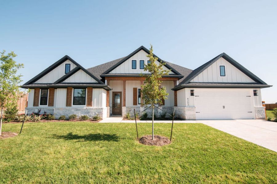 Representative exterior photo of a completed home built from the The Elizabeth by Reece Homes in Pebble Creek, College Station, TX (Image 2). Representative exterior photo of a completed home built from the The Elizabeth by Reece Homes in Pebble Creek, College Station, TX (Image 2).