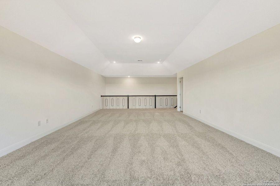 Spacious, unfurnished interior of a new home in Preserve at Annabelle Ranch, San Antonio (Image 29).