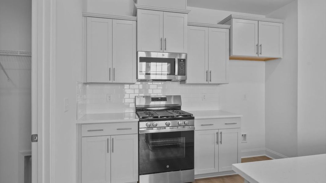 Furnished interior view inside a new home in Essex Village, Franklinton (Image 6).