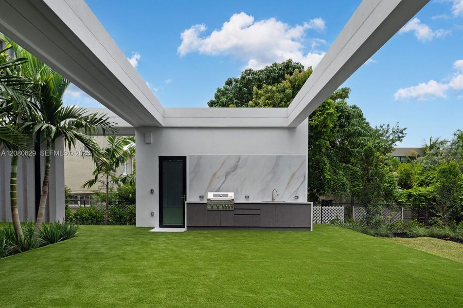 Exterior details and patio area of a home in , Miami Beach (Image 26).