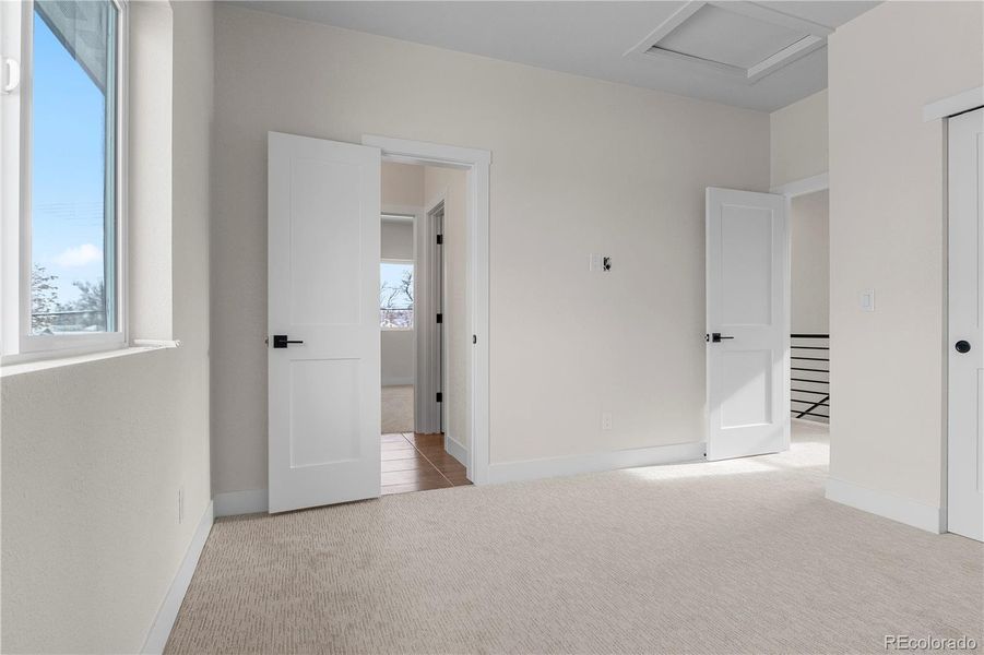 Spacious, unfurnished interior of a new home in , Denver (Image 24).