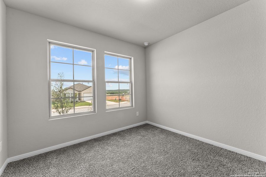 Spacious, unfurnished interior of a new home in Hunters Ranch, San Antonio (Image 23). Spacious, unfurnished interior of a new home in Hunters Ranch, San Antonio (Image 23).
