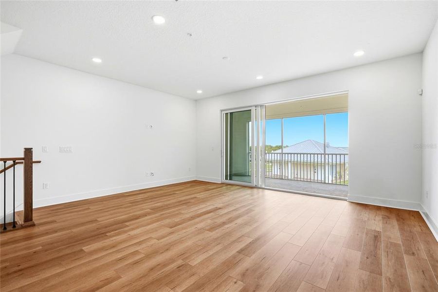 Spacious, unfurnished interior of a new home in , Seminole (Image 31). Spacious, unfurnished interior of a new home in , Seminole (Image 31).