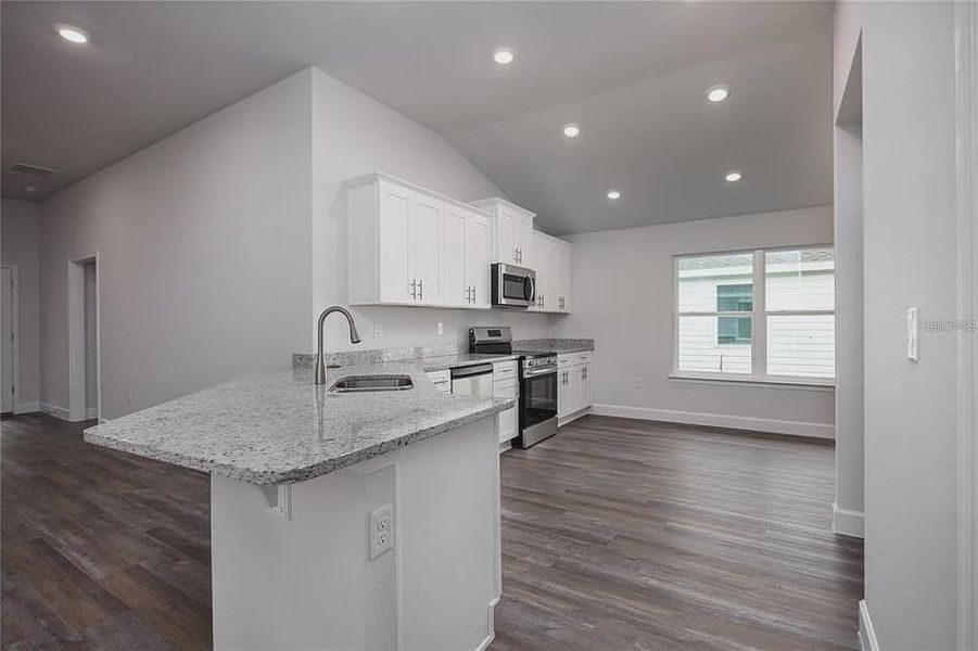 Furnished interior view inside a new home in Kirkland Farms, Alachua (Image 5). Furnished interior view inside a new home in Kirkland Farms, Alachua (Image 5).