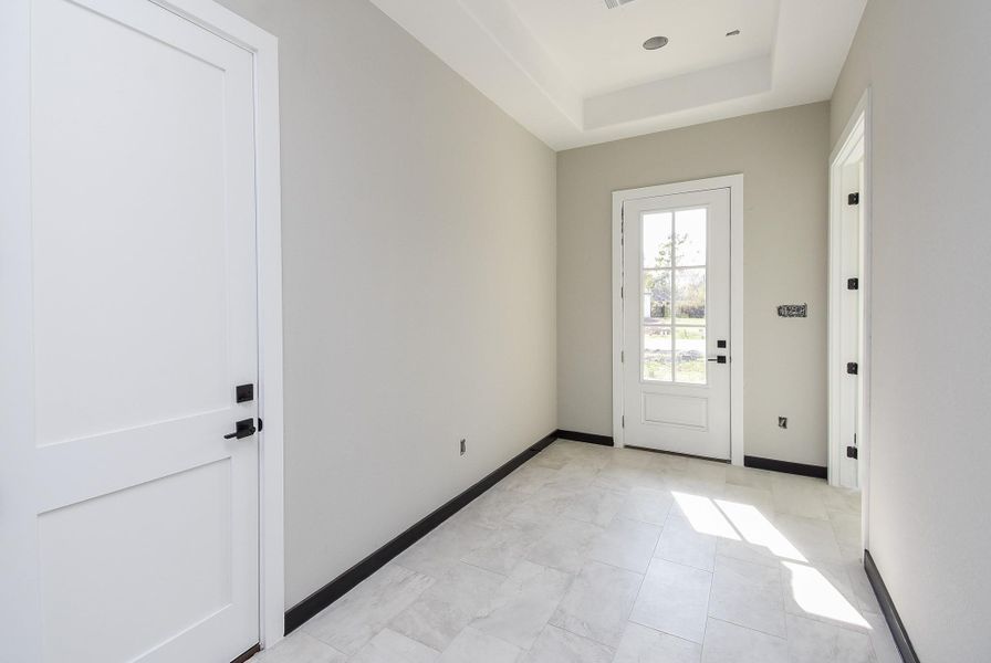 Open Entryway to Interior of Home Open Entryway to Interior of Home