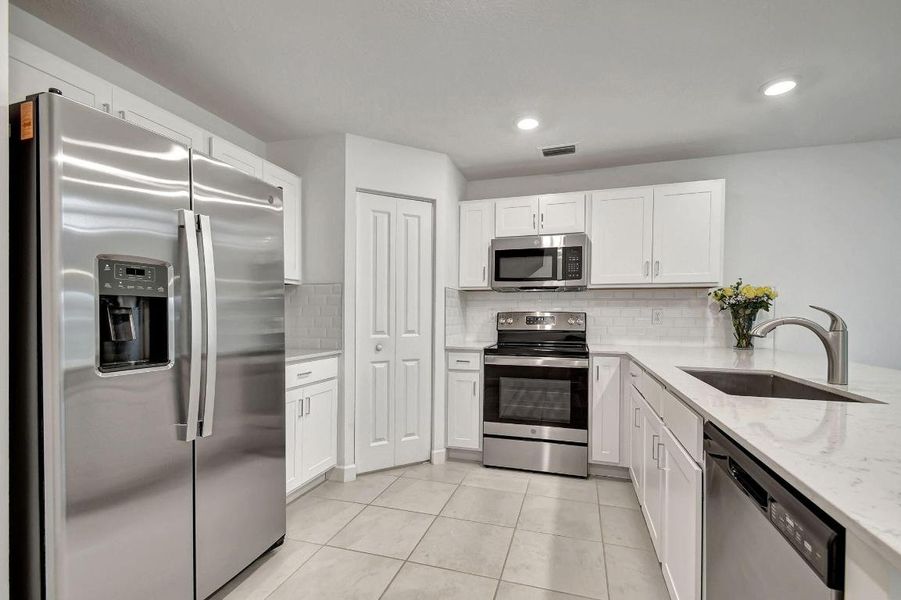 Stainless steel appliances 7