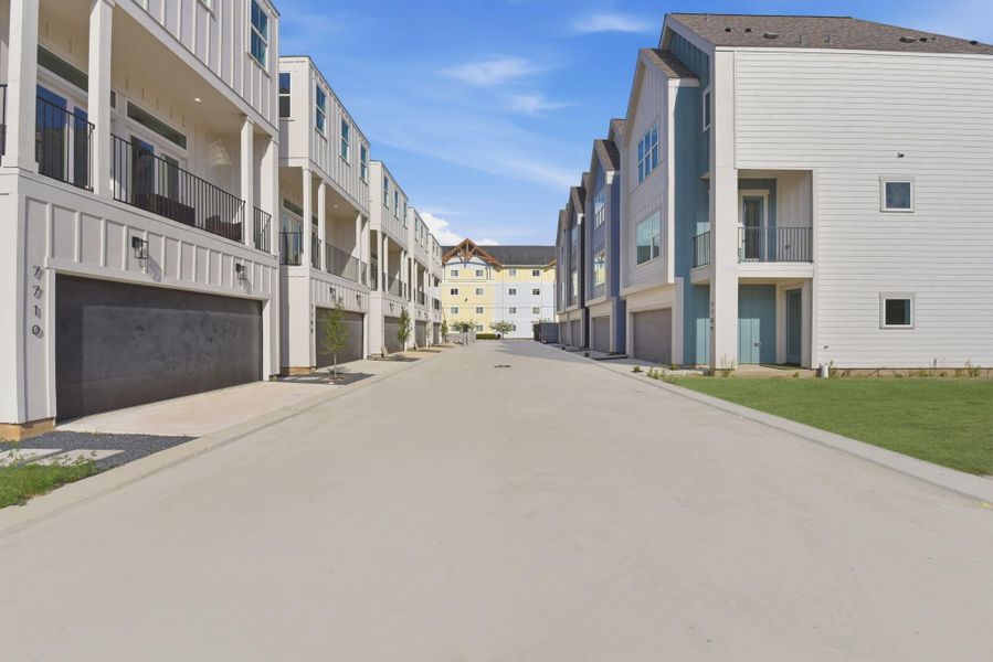 Image 43 of a home in .