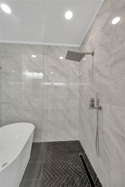 Image 51 of a home in .