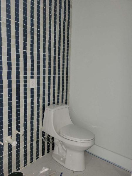 Furnished interior view inside a new home in , Ellijay (Image 4).