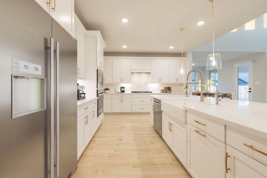Representative furnished interior of a home built from the Lockhart by Beazer Homes in Valencia, Manvel (Image 16).