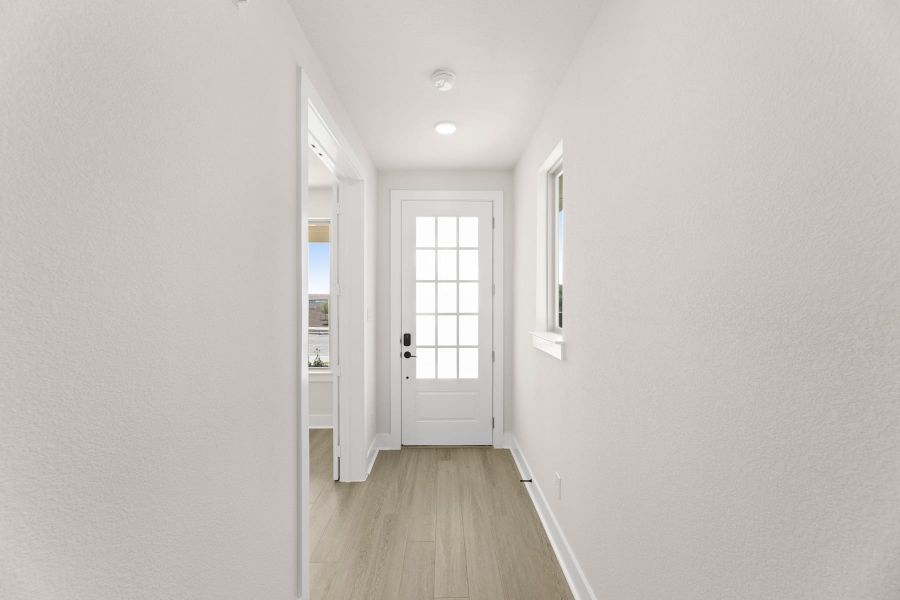 Spacious, unfurnished interior of a new home in Treeline, Justin (Image 20).