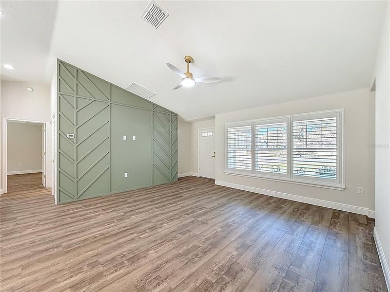 Spacious, unfurnished interior of a new home in , Ocala (Image 17).