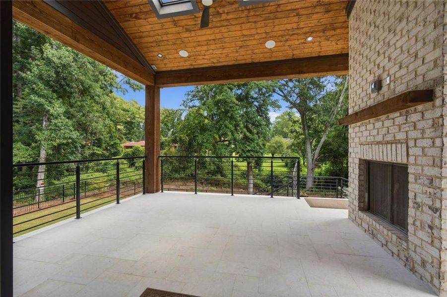 Exterior details and patio area of a home in , Alpharetta (Image 3).