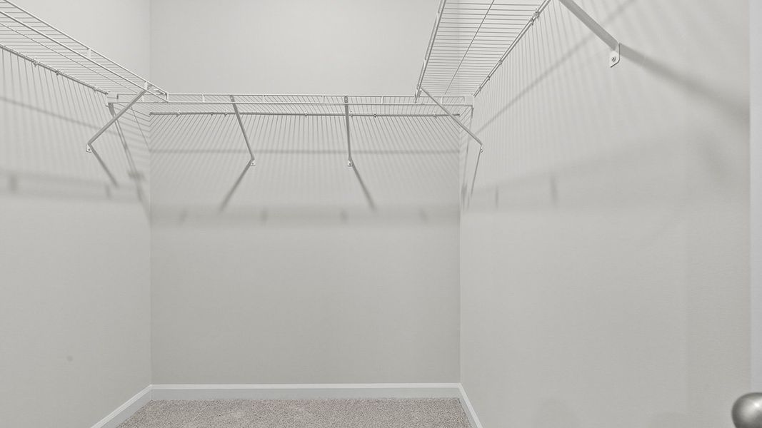Spacious, unfurnished interior of a new home in Bellemeade Landing, Augusta (Image 24).