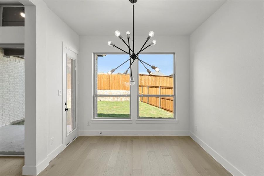 11_12. 4313 Bellview - Nook 11_12. 4313 Bellview - Nook