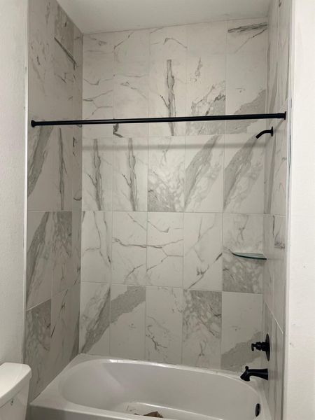 Image 20 of a home in Wood Leaf Reserve.