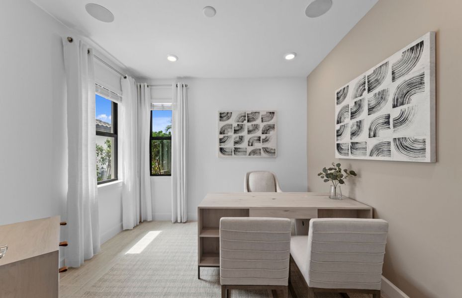 Representative furnished interior of a home built from the Seagrove by DiVosta in Talon Preserve on Palmer Ranch, Nokomis (Image 19). Representative furnished interior of a home built from the Seagrove by DiVosta in Talon Preserve on Palmer Ranch, Nokomis (Image 19).