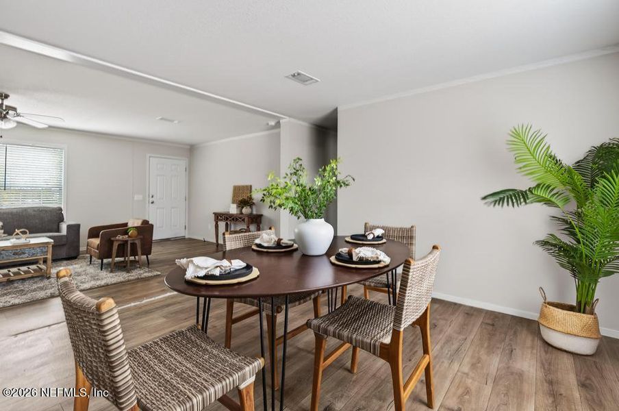 Furnished interior view inside a new home in , Middleburg (Image 46).
