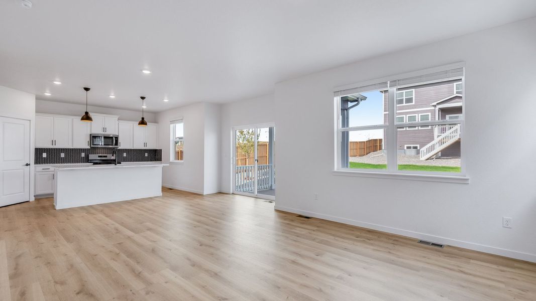 Spacious, unfurnished interior of a new home in Trails at Crowfoot, Parker (Image 13). Spacious, unfurnished interior of a new home in Trails at Crowfoot, Parker (Image 13).