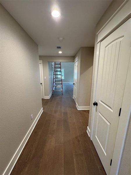 Spacious, unfurnished interior of a new home in , Waco (Image 9). Spacious, unfurnished interior of a new home in , Waco (Image 9).
