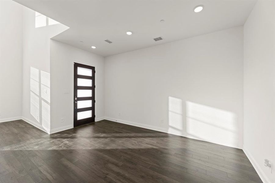 Harlan A @2526 Brunswick_Dining